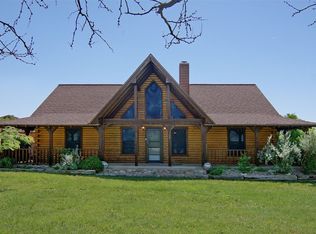 1222 Canyon Wren Loop, Graford, TX 76449