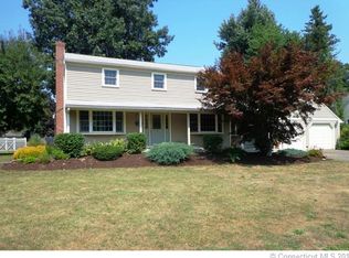 14 Circle Dr, Enfield, CT 06082