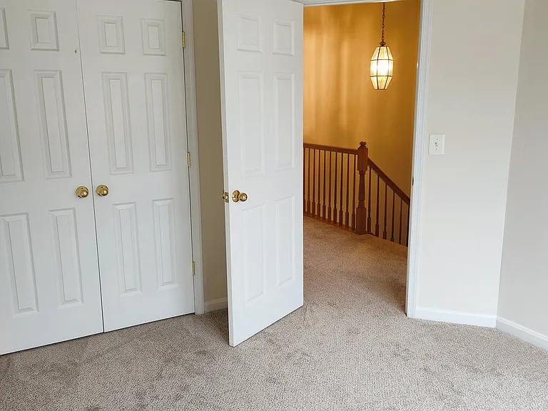 2nd floor, bedroom 2