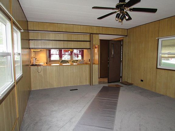 5th image of 9 Forestdale Dr