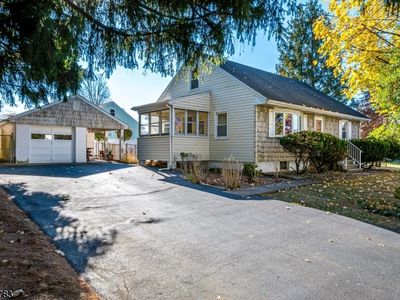 280 Vassar St, Somerset, NJ, 08873