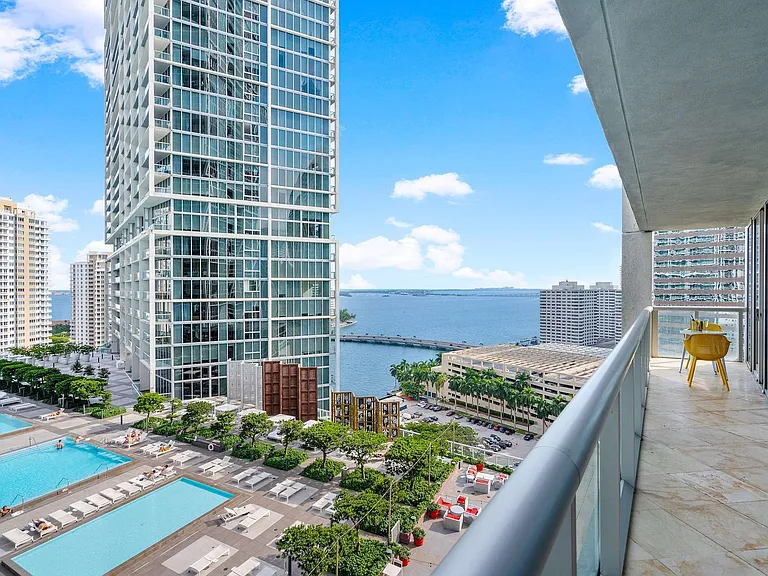 485 Brickell Ave #ID1240489P — Photo 11