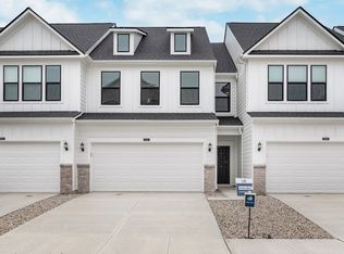 10912 Morab Dr, Zionsville, IN 46077
