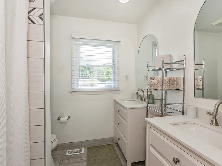 569 Bishop Rd — Photo 12