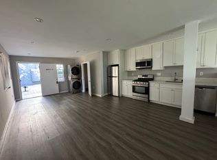 469 1/2 Normandie Pl #469-1/2, Los Angeles, CA 90004