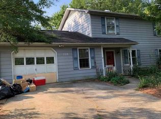 220 Heather Dr, Spartanburg, SC 29301