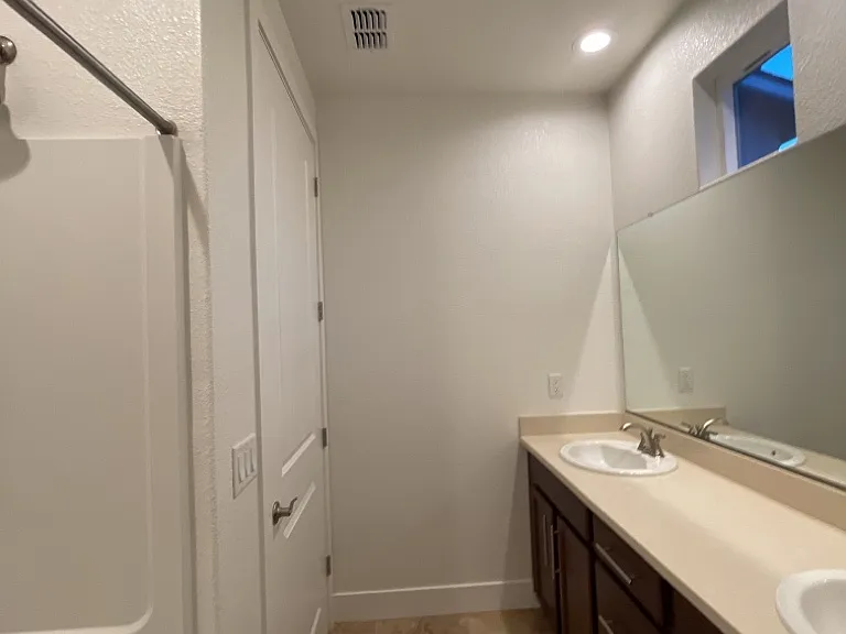 1660 Spring St — Photo 21