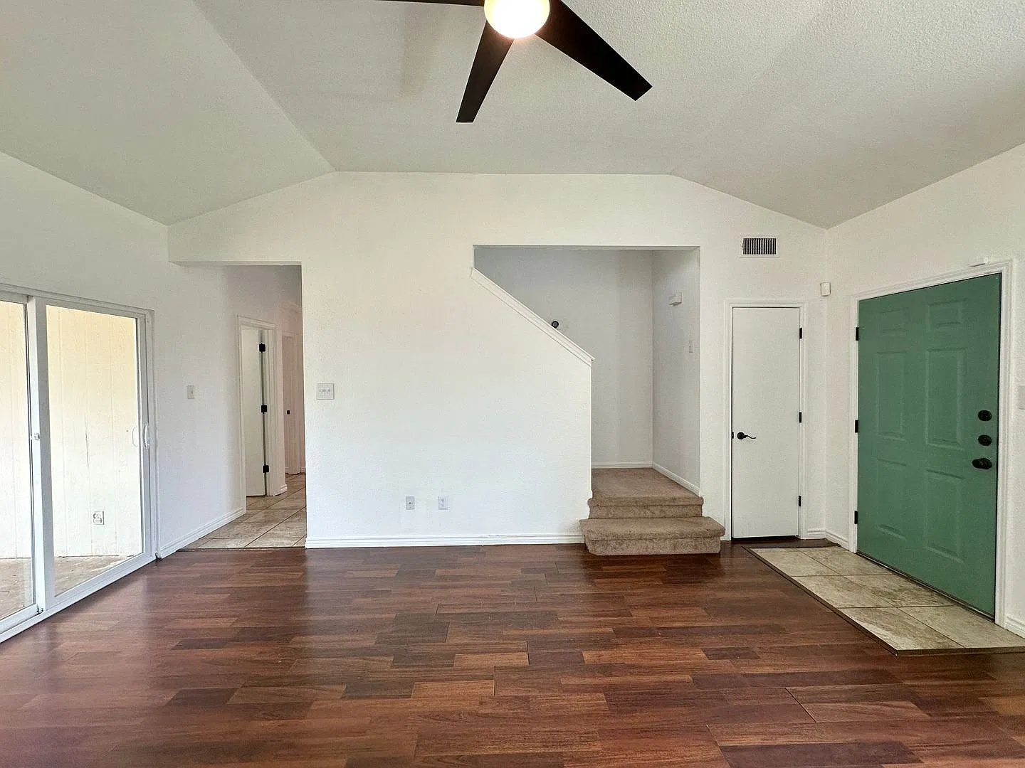 3105 Lantana — Photo 3