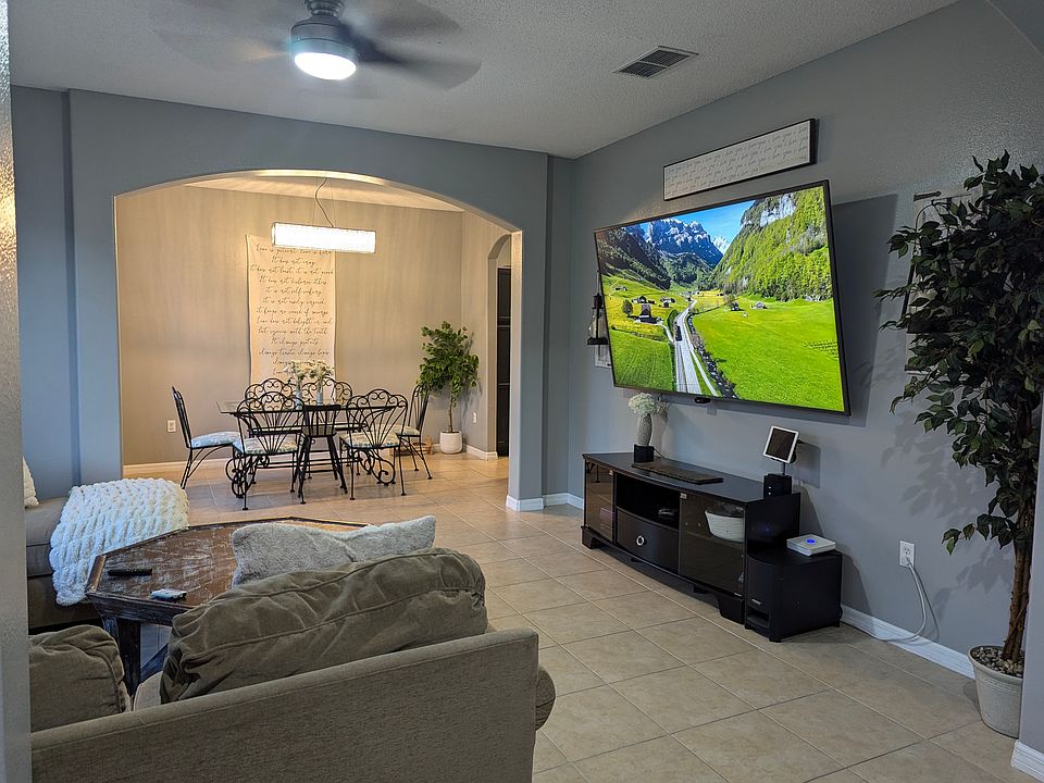 1st image of 1815 Island Walk Dr