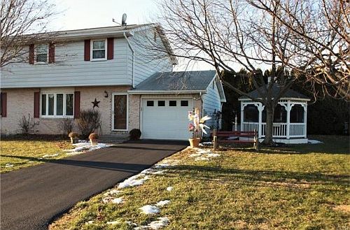 1st image of 3321 Kaywood Dr