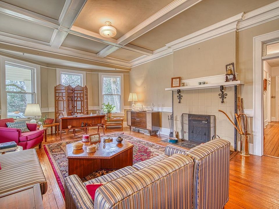 106 N Spencer St, Duncan, SC 29334 Zillow