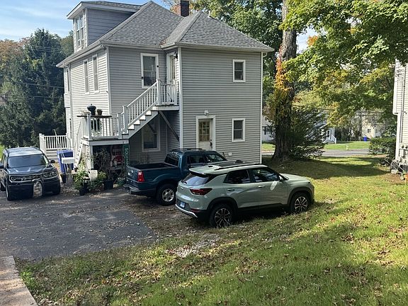 3rd image of 275 Berlin Avenue