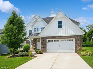 5732 Carpenter St, Downers Grove, IL 60516