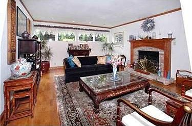4th image of 123 Lannon Stone Ln