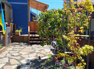 1123 E St, Springfield, OR 97477