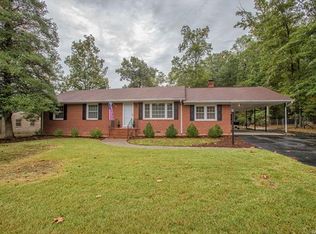 12525 Richmond St, Chester, VA 23831