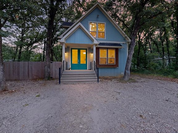 2nd image of 121 Elk Cove Dr