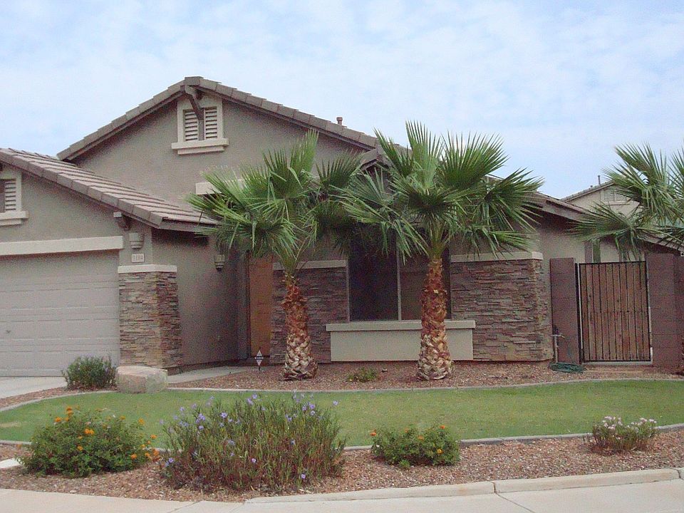Large Corner Lot!