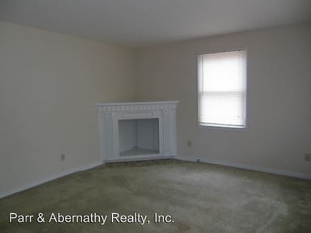3rd image of 1823 Sunnyside Ave