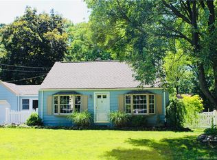 5 Edward St, Enfield, CT 06082