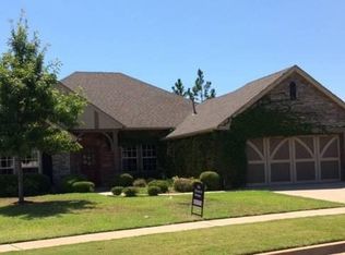 16400 Grace Ann Ct, Edmond, OK 73013