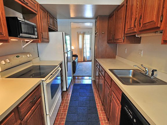 Table-Space Kitchen