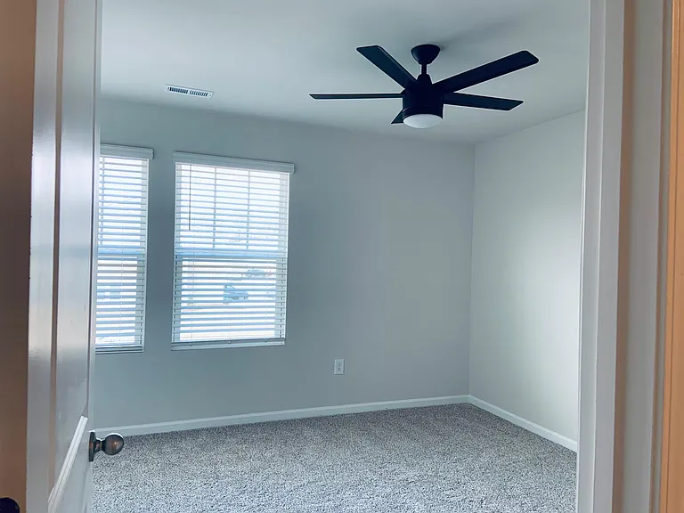 236 Brook Farm Ln — Photo 15