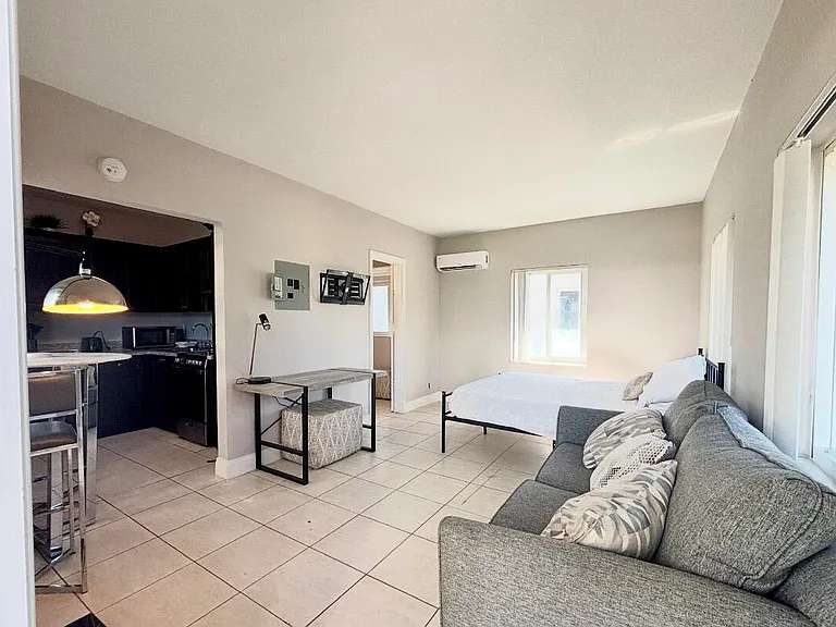 201 S Ocean Blvd #2 — Photo 2