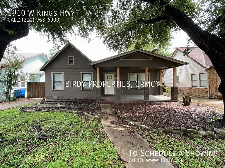 1910 W Kings Hwy — Photo 33