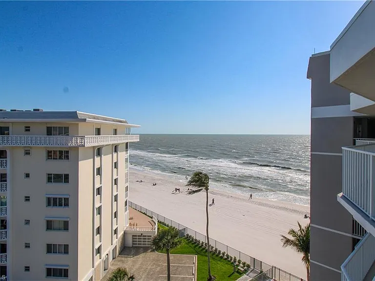 3443 Gulf Shore Blvd N #213 — Photo 38