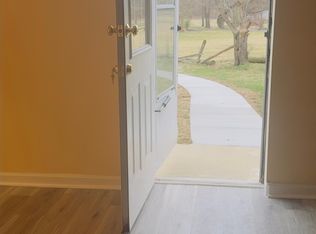 15002 Layhill Rd, Silver Spring, MD 20906