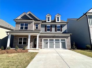 519 Auburn Crossing Dr, Auburn, GA 30011