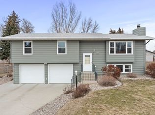 1308 18th Ave SW, Minot, ND 58701