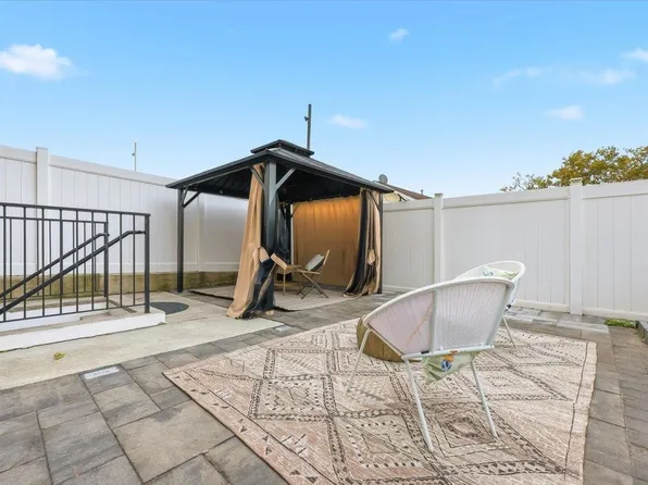 519 Liberty Avenue image 31 of 38