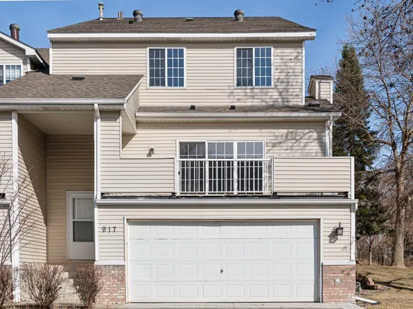 917 Santa Vera Dr, Chanhassen, MN 55317
