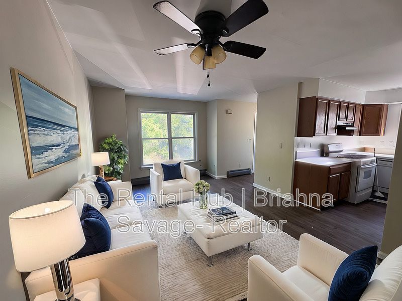 1st image of 7 Delia Ct Floor 2