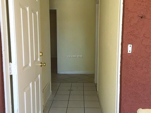 3rd image of 5212 Holmby Ave #0
