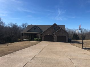 538 Rustic Sunset Ln, Gassville, AR 72635