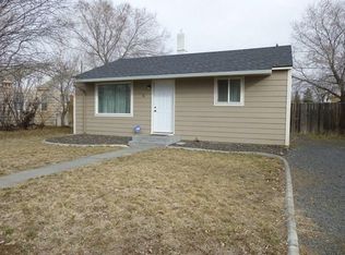 18 E St NE, Ephrata, WA 98823