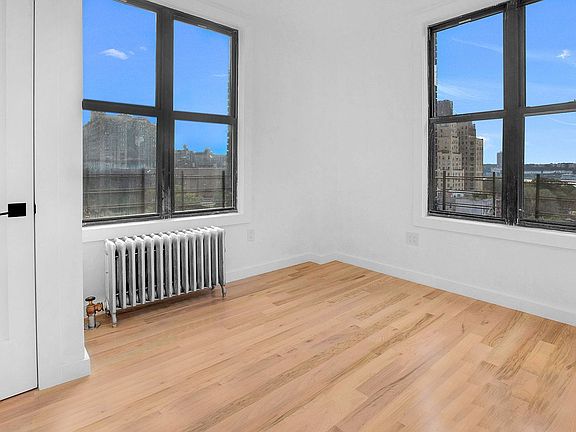 4th image of 740 W End Ave APT 82