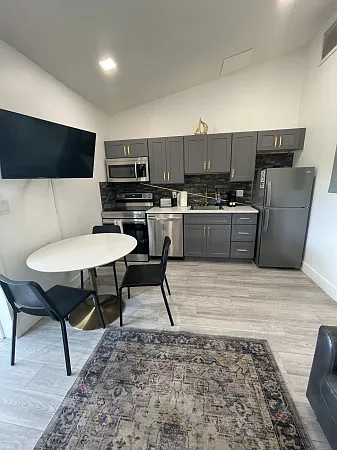 1550 Argyle Dr #4 — Photo 12