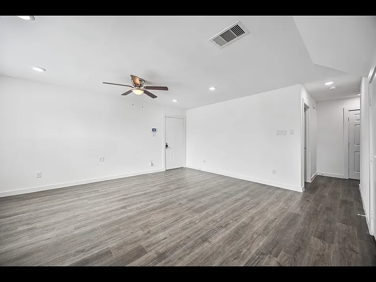 8222 Bigwood St #2 — Photo 2