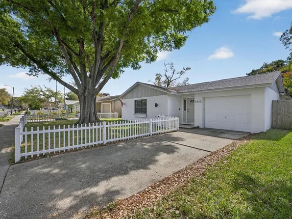 3042 Cypress Green Dr, Palm Harbor, FL 34684