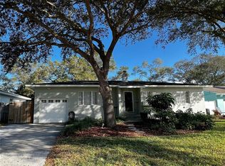 1628 Dartmouth St, Clearwater, FL 33755