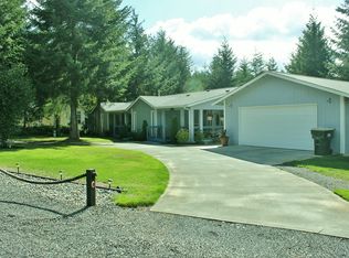 144 Wandering Ln, Winlock, WA 98596