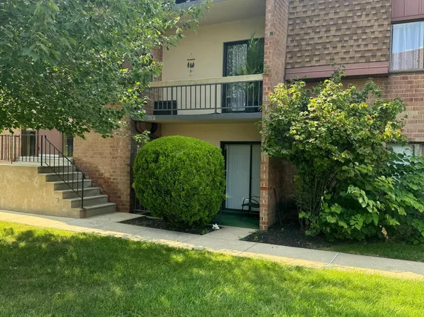 45203 Delaire Landing Rd #203, Philadelphia, PA 19114