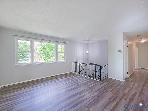 3rd image of 4501 Mizar Rd