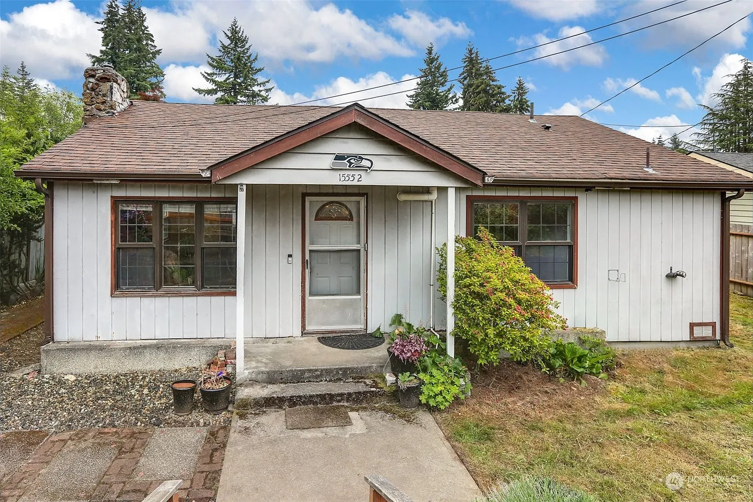 15552 25th Avenue NE photo 1