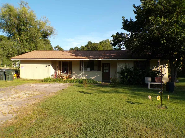 60 Margerum Rd, Cherokee, AL 35616