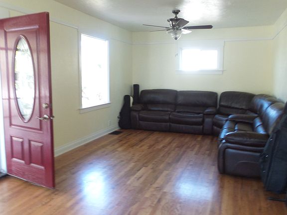 4th image of 2702 W 17 S